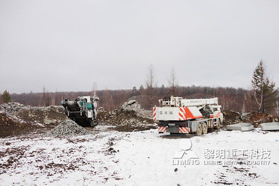 烘干锤式破碎机变废为宝铸成建筑石膏粉